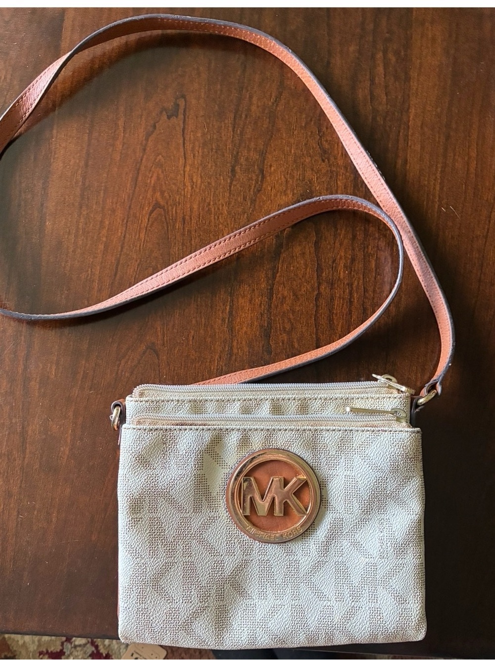 Michael Kors Beige Crossbody Bag with Tan Strap, small crossbody Michael kors